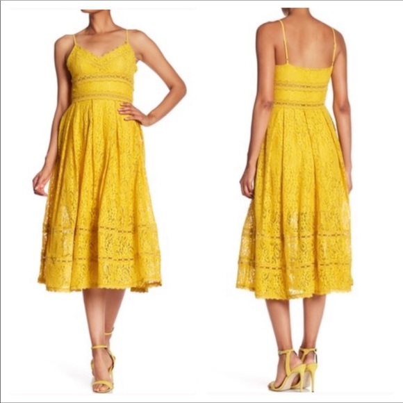 NSR Dresses & Skirts - 🌿NSR yellow lace midi dress🌿